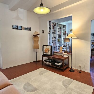 Appartement 6 pièces 250000 €