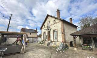 Maison 4 Pièces 122 m² à vendre à Saint-Pierre-lès-Nemours (77140)