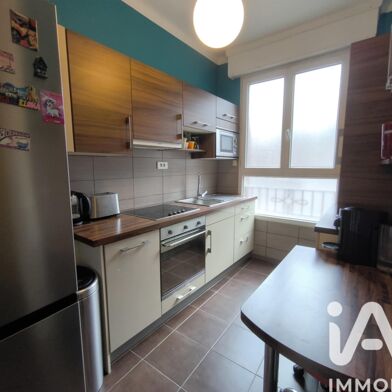 Appartement 4 pièces 164000 €