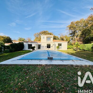 Maison 6 pièces 612000 €