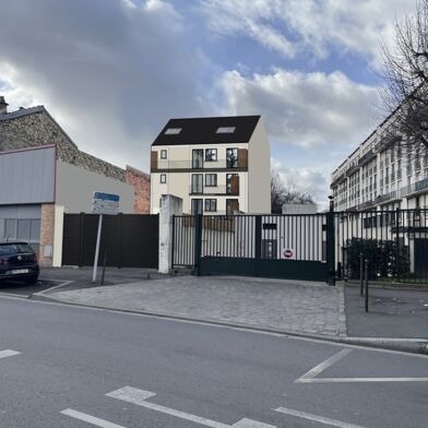 Terrain  1050000 €