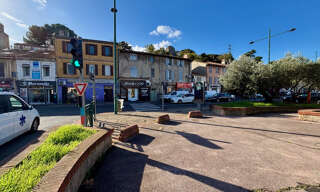 Commerce  50 m² à louer à La Penne-sur-Huveaune (13821)