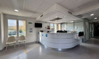 Commerce  100 m² à louer à Bouc-Bel-Air (13320)