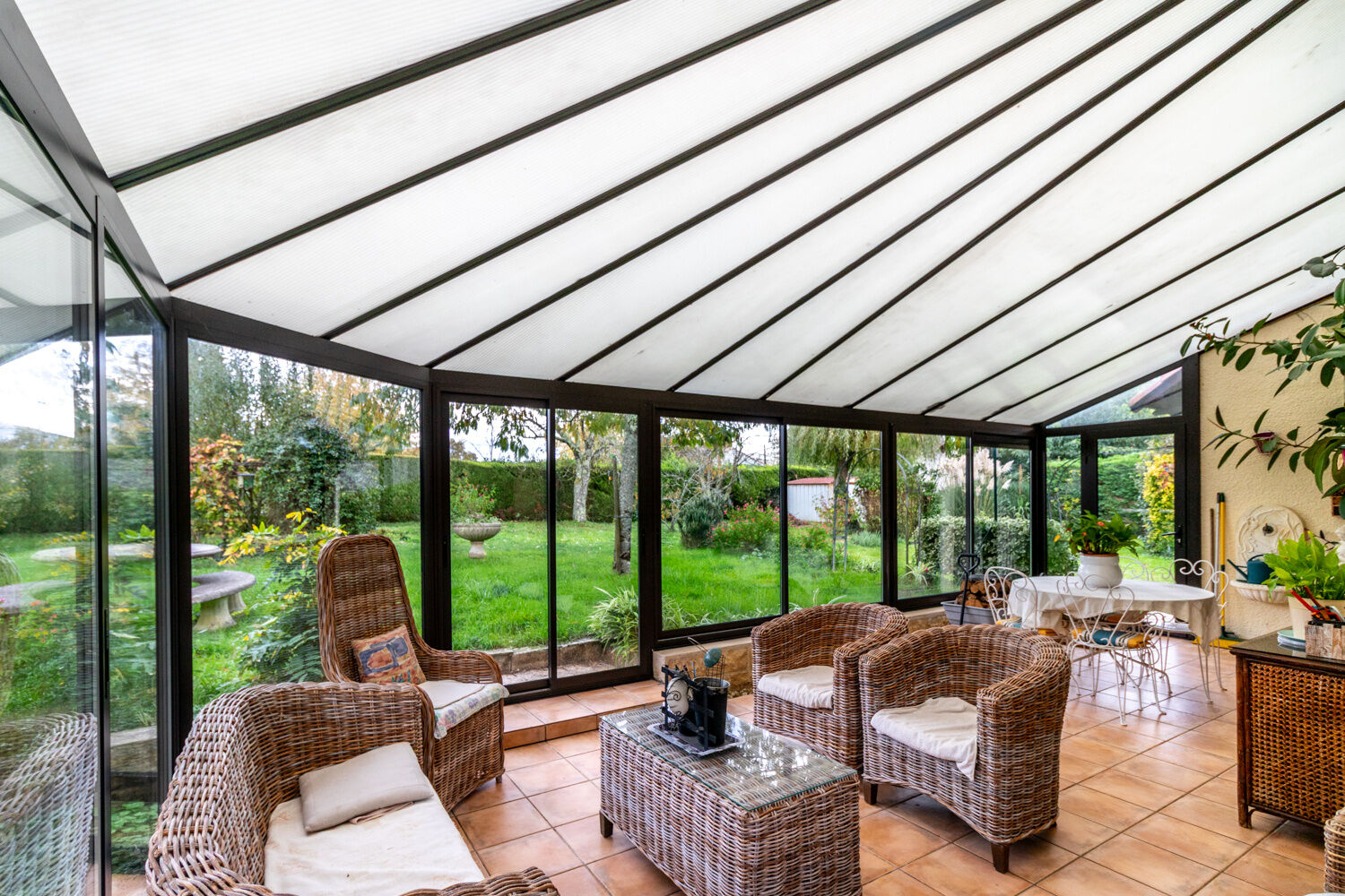 Villa / Maison  T5 à vendre Chapelle-des-Pots (La) 17100