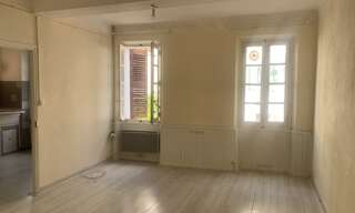 Appartement 1 Pièce 30 m² à louer à Pierrefeu-du-Var (83390)