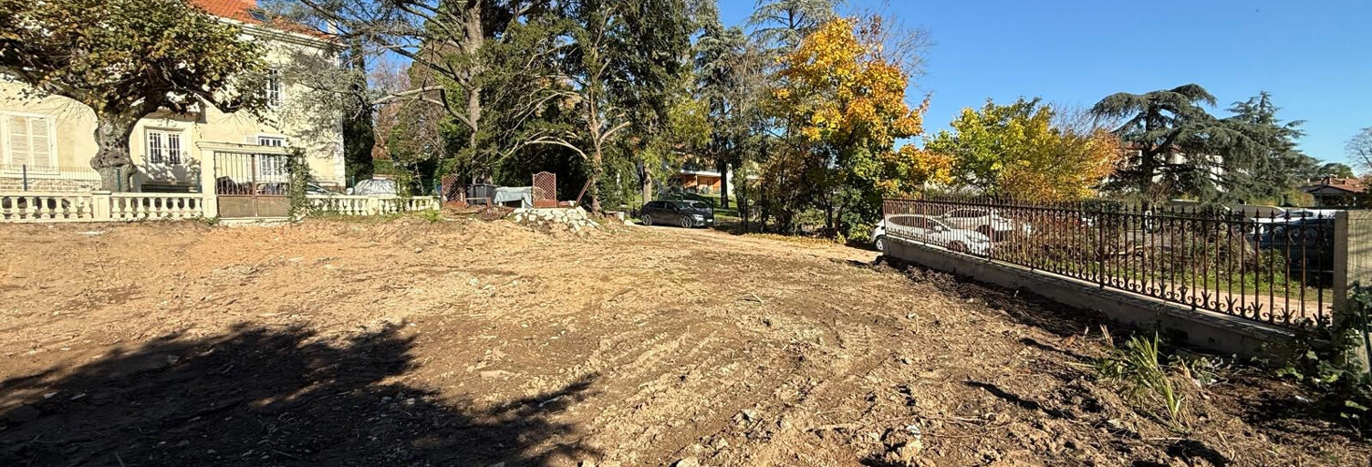 Terrain  300 m² à vendre à Tassin-la-Demi-Lune (69160)