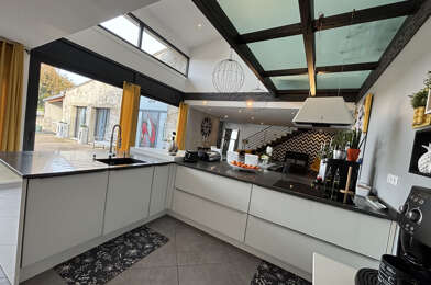 Maison 5 pièces 740000 €