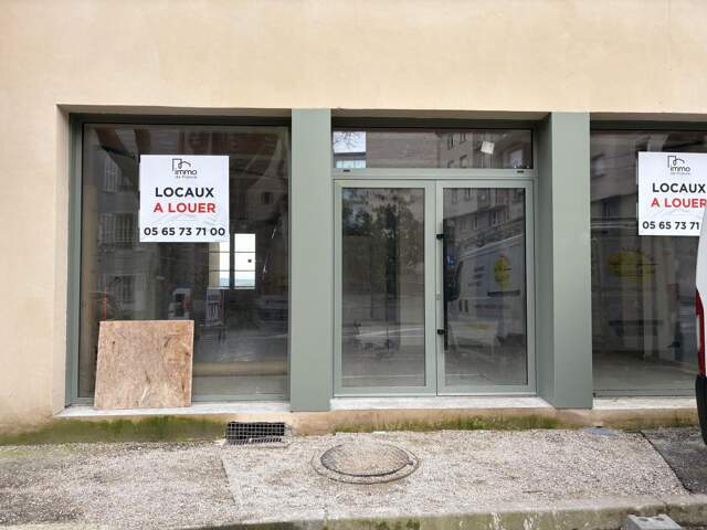 Local commercial d'une surface de 55 m² Rodez — photo du bien