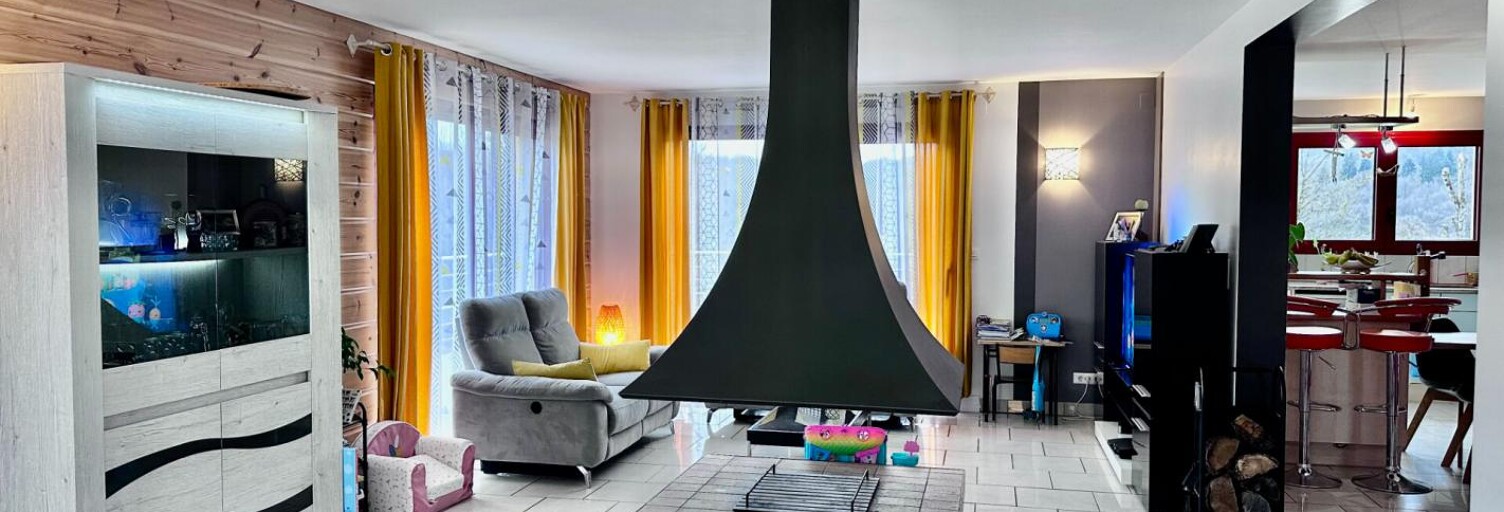 Maison 6 Pièces 185 m² à vendre à Villars-sous-Écot (25150)