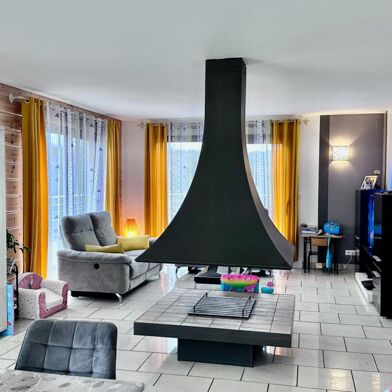 Maison 6 pièces 249000 €