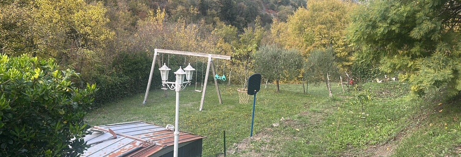 Maison 5 Pièces 100 m² à vendre à Utelle (06450)