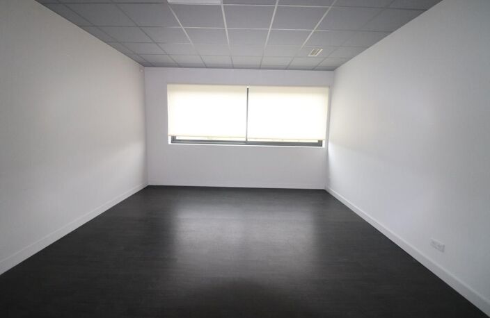 200m² de bureau à louer SAINT GEORGES DES COTEAUX (17) — photo 3