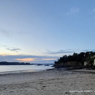 Appartement 4 pièces 423700 €