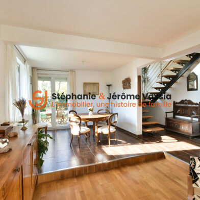 Maison 7 pièces 465000 €