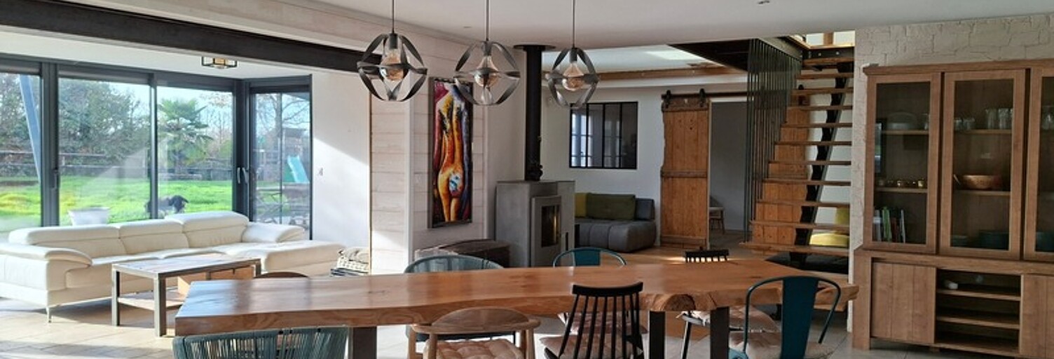 Maison 6 Pièces 225 m² à vendre à Ruillé-Froid-Fonds (53170)