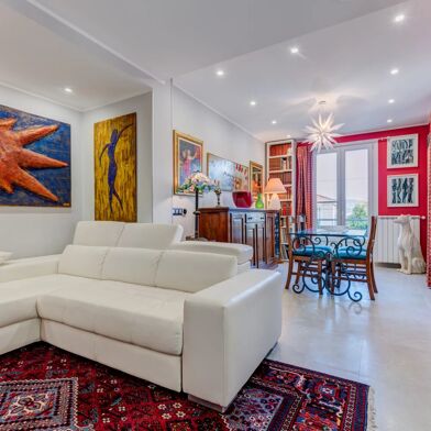 Appartement 4 pièces 695000 €