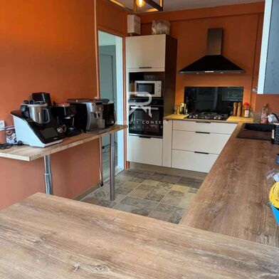 Appartement 3 pièces 780 €