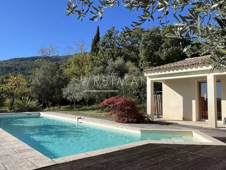 Villa de plain pied au calme - SEILLANS — photo 1