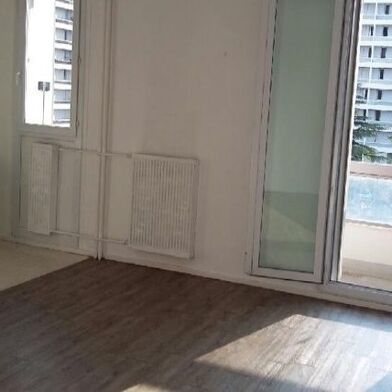 Appartement 1 pièces 690 €