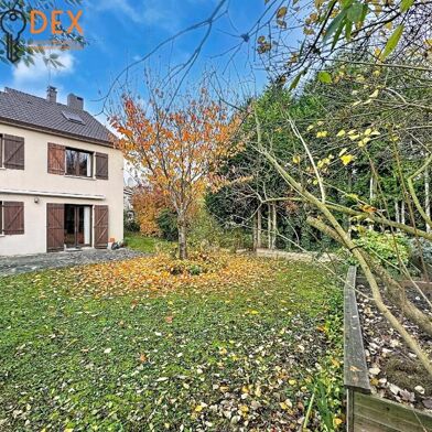 Maison 7 pièces 337600 €