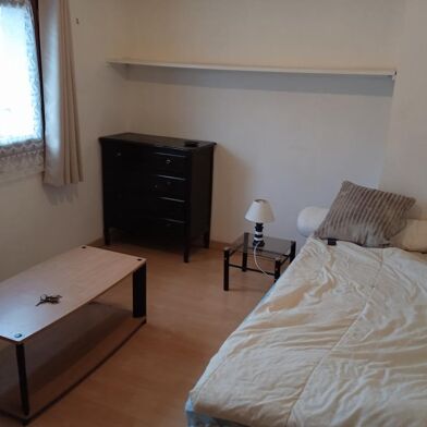 Appartement 1 pièces 550 €