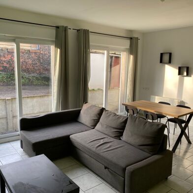 Appartement 2 pièces 880 €