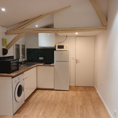 Appartement 1 pièces 715 €