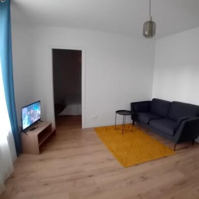 Appartement 2 pièces 900 €