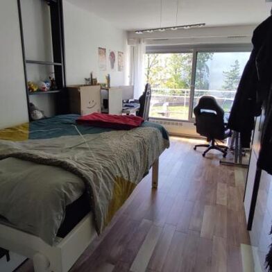 Appartement 1 pièces 1100 €
