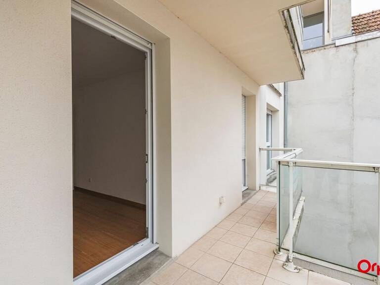 Appartement À Vendre — photo 1