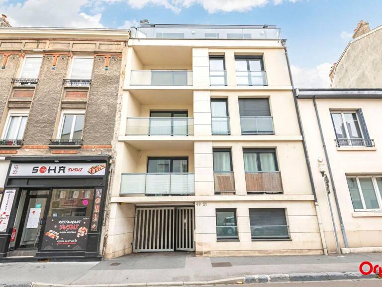 Appartement À Vendre — photo 1