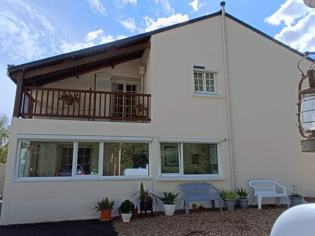 Cinais. Maison de village à fort potentiel et annexes d’exception ! — photo du bien