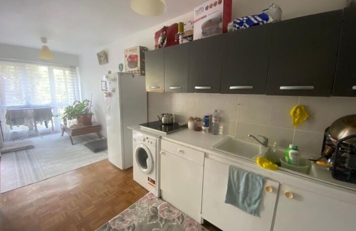 Appartement À Vendre Loué — photo 3