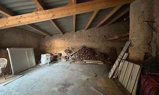 Immeuble  225 m² à vendre à Régusse (83630)