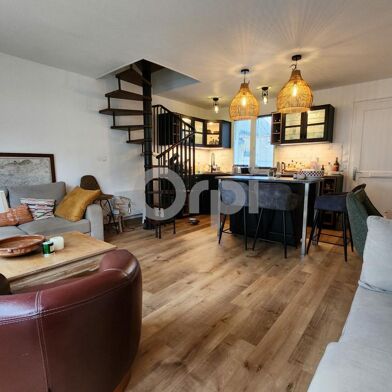 Maison 3 pièces 270250 €