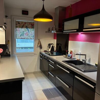 Appartement 3 pièces 298920 €