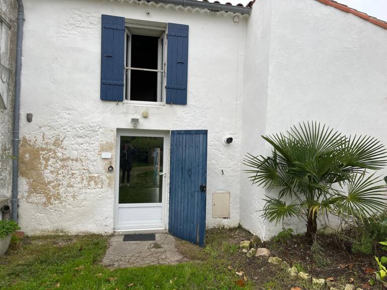 Maison À Vendre — photo 1