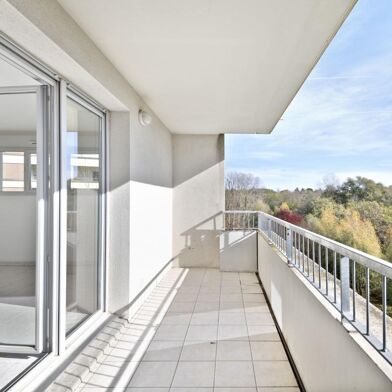 Appartement 4 pièces 299000 €