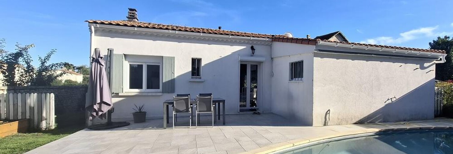 Maison 3 Pièces 68 m² à vendre à Saint-Romain-de-Benet (17600)