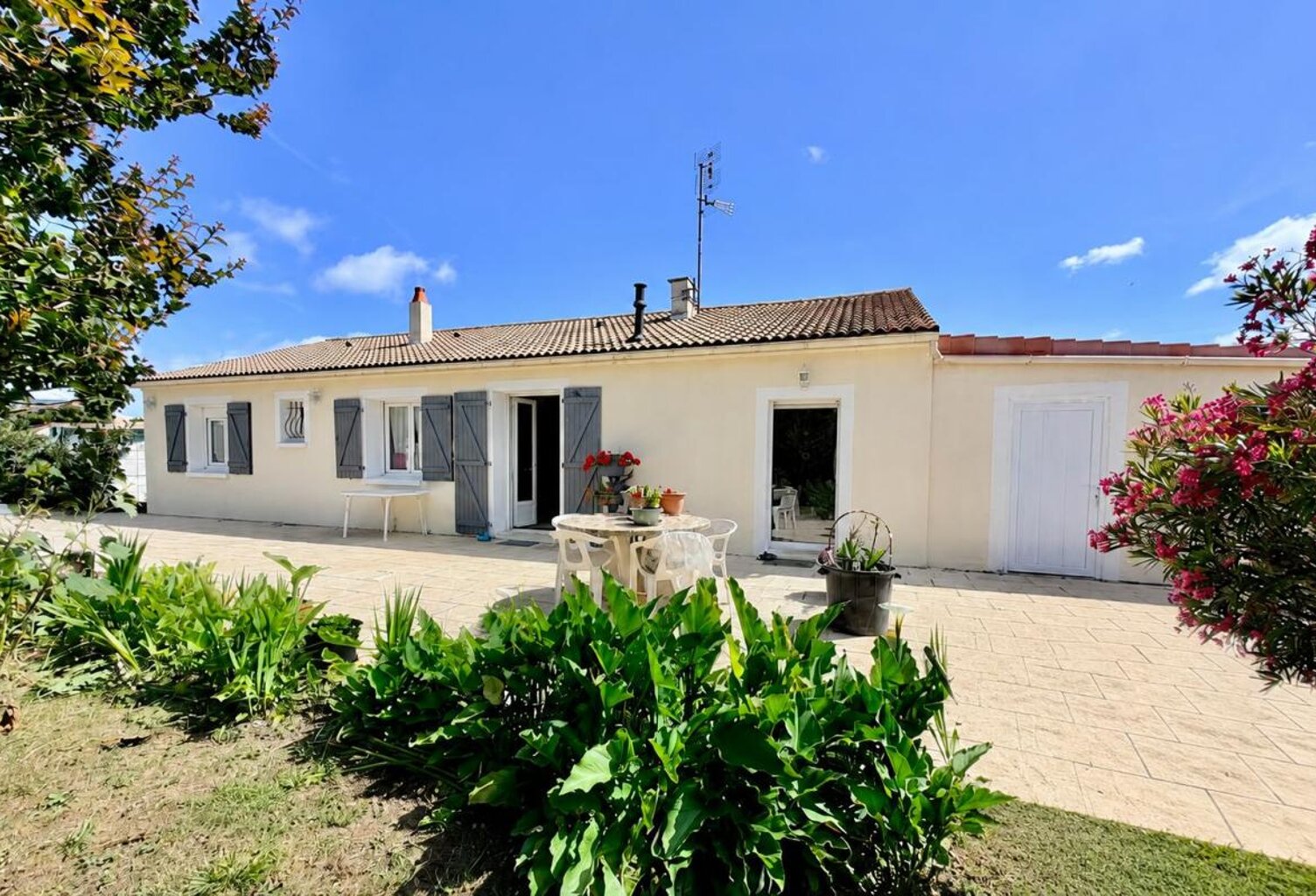 PLAIN PIED de 100m² - AUX PORTES DE L'ILE D'OLERON — photo 1