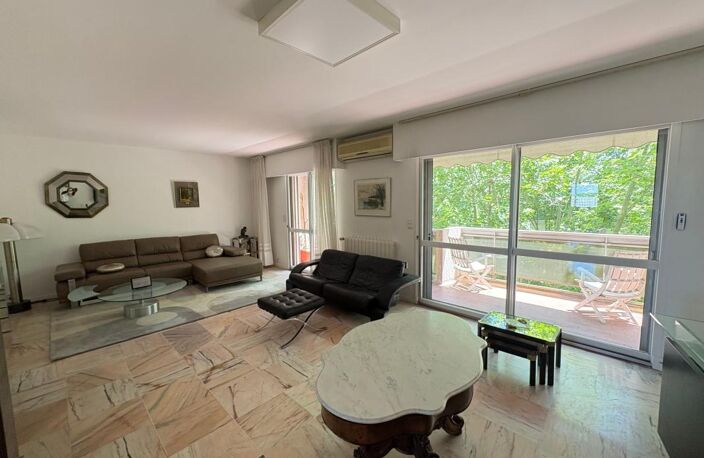 Toulouse Saint-Cyprien,  Appartement Type 5 d'Exception avec Terrasse, Balcons et Garage — photo 4