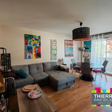 Appartement 3 pièces 233200 €