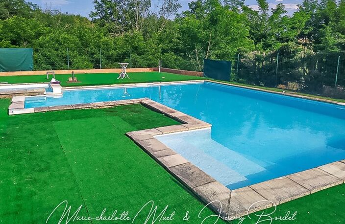 Maison 5 chambres avec piscine au calme — photo 2
