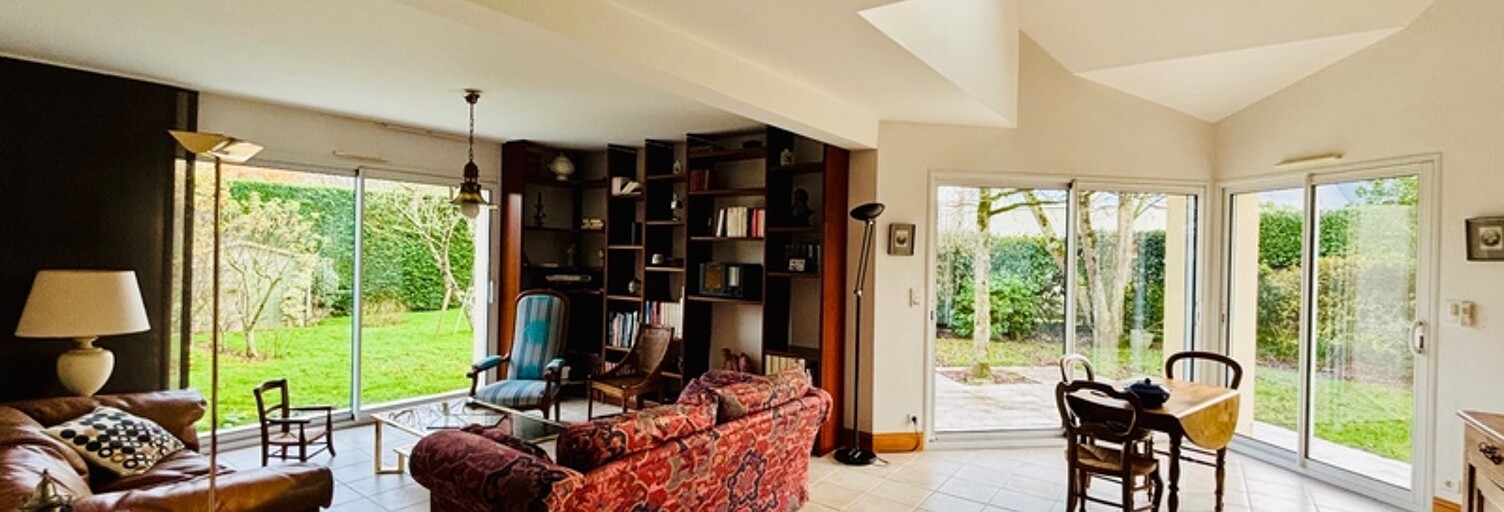 Maison 5 Pièces 146 m² à vendre à Beaucouzé (49070)