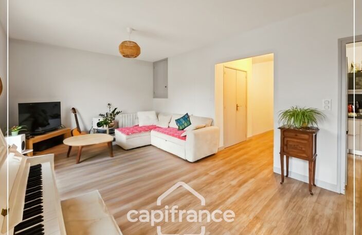 Maison rénovée 4 pièces sur sous-sol intégral, jardin environ 800m², tout à l'égout — photo 2