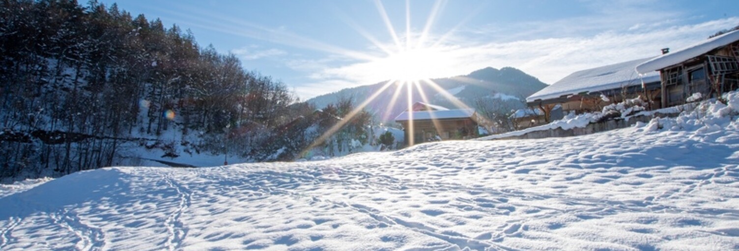 Terrain  1202 m² à vendre à Beaufort (73270)