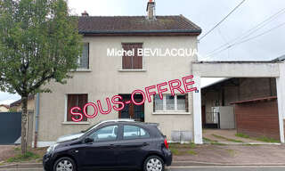 Immeuble  60 m² à vendre à Varennes-Vauzelles (58640)
