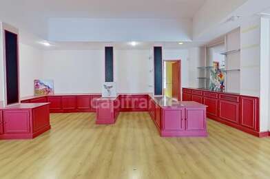 Commerce 10 pièces 99900 €