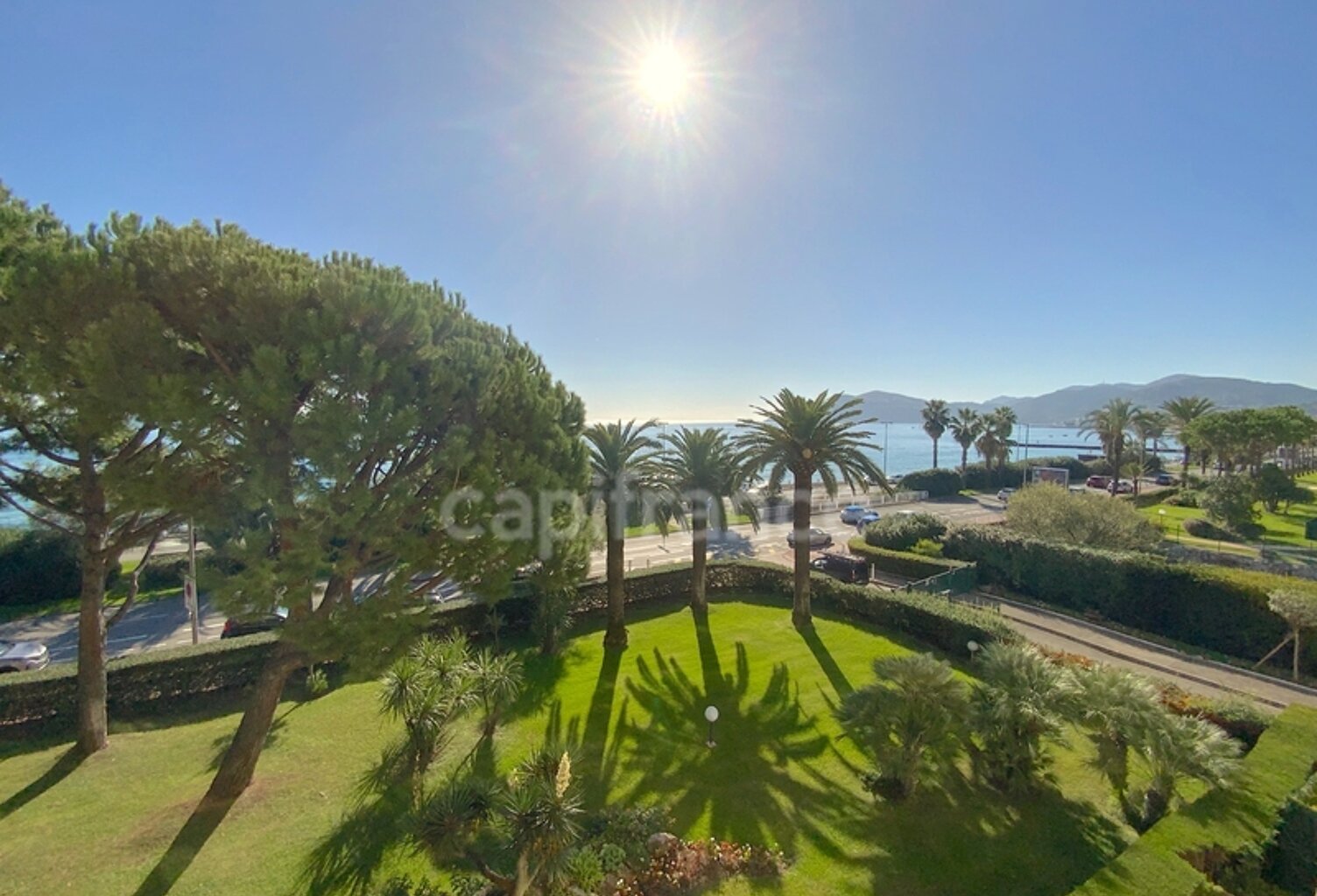 Appartement à vendre 2P TRAVERSANT  CANNES (06) — photo 1