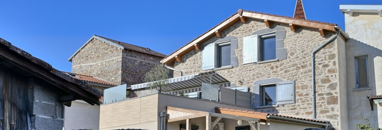 Maison 8 Pièces 216 m² à vendre à Saint-Martin-en-Haut (69850)